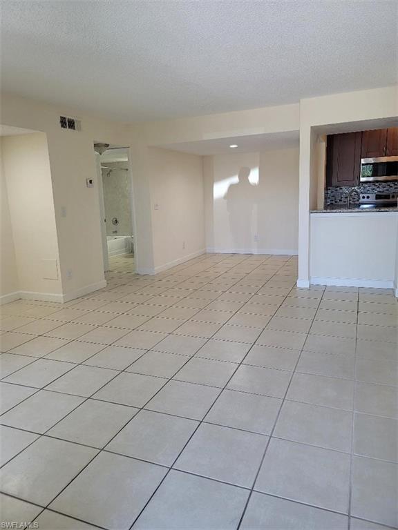 190 Santa Clara Dr 190-4 Property Photo 12