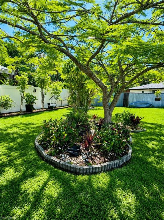 15488 Spring Line Ln Property Photo 6