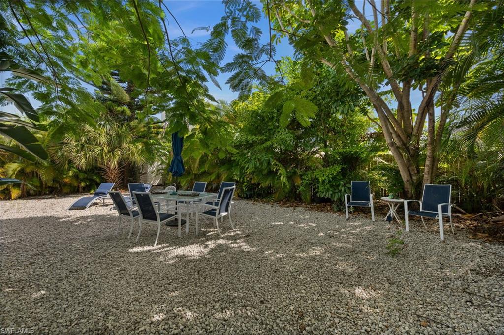 105 Hilo St Property Photo 21