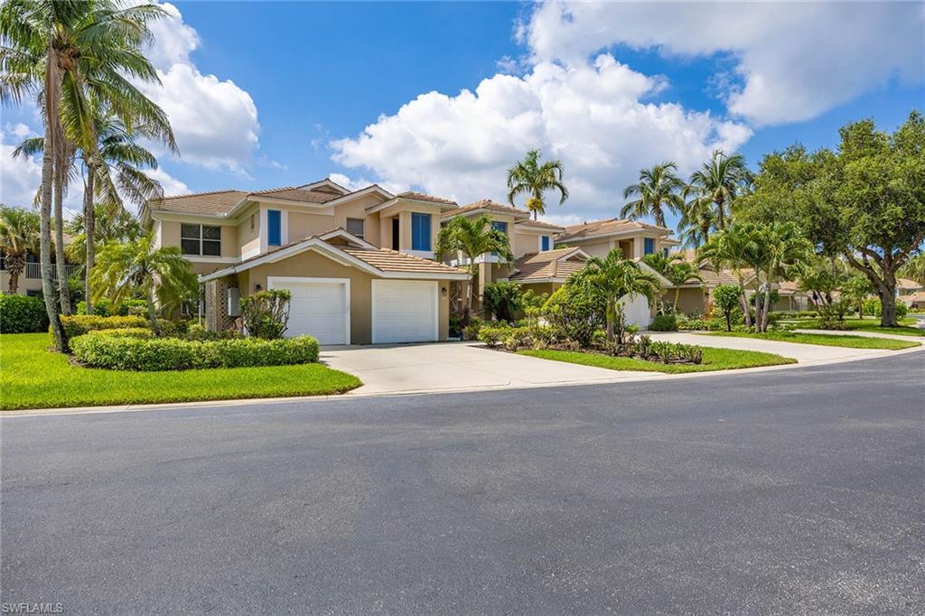 866 Carrick Bend Cir 202 Property Photo 1