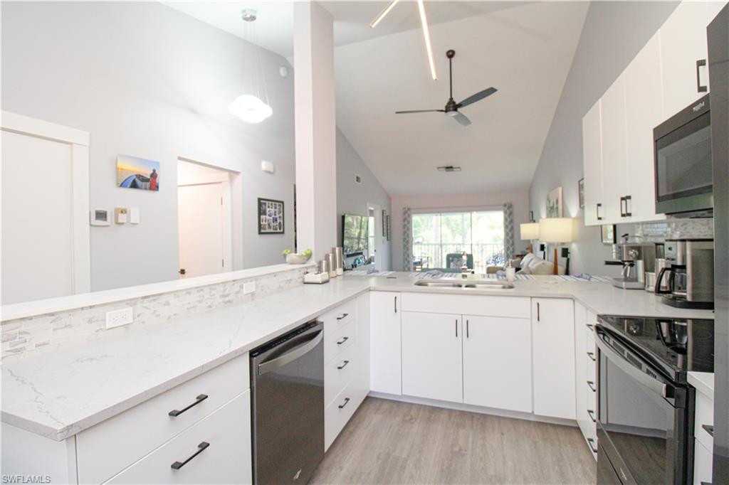 225 Robin Hood CIR 203 Property Photo 1