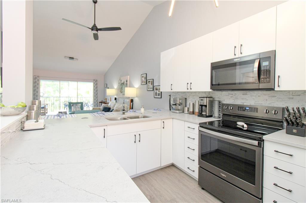 225 Robin Hood Cir 203 Property Photo 8