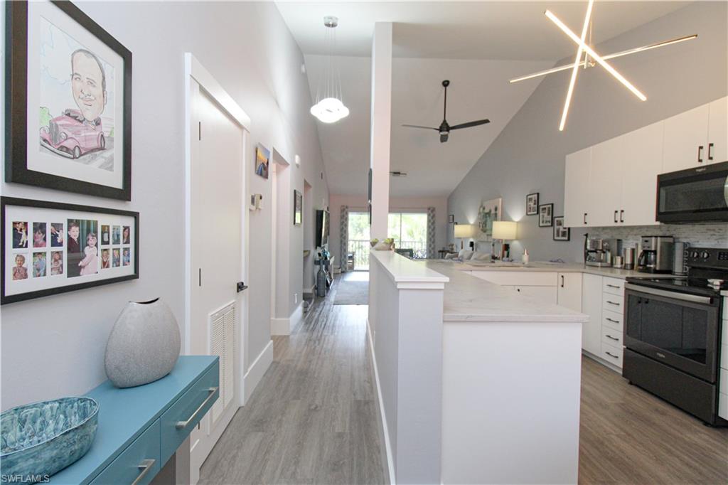 225 Robin Hood Cir 203 Property Photo 10