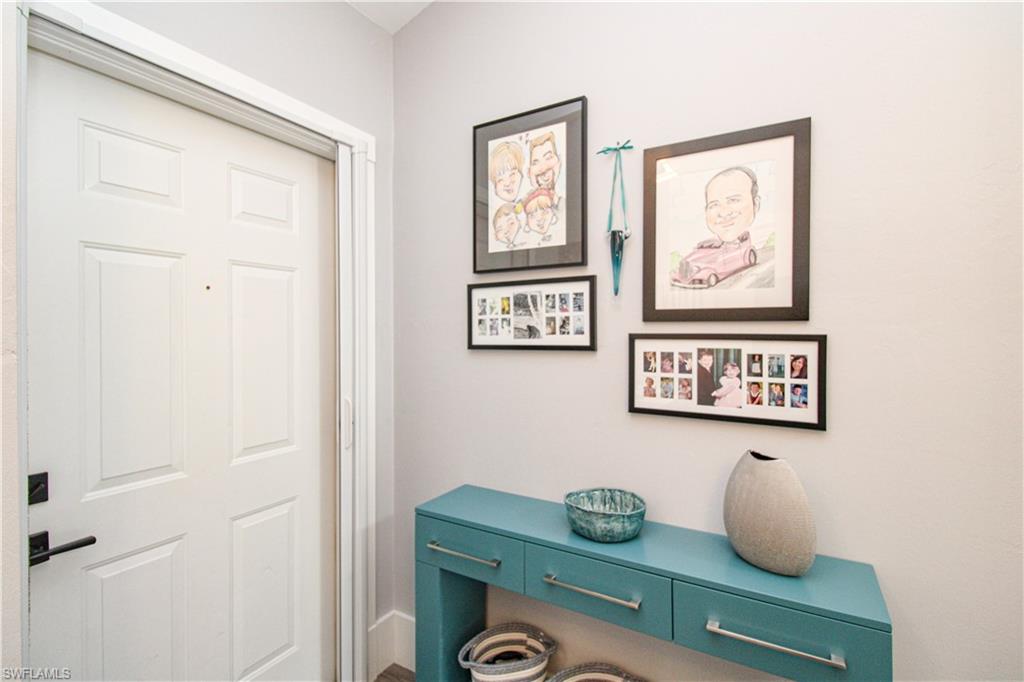 225 Robin Hood Cir 203 Property Photo 18