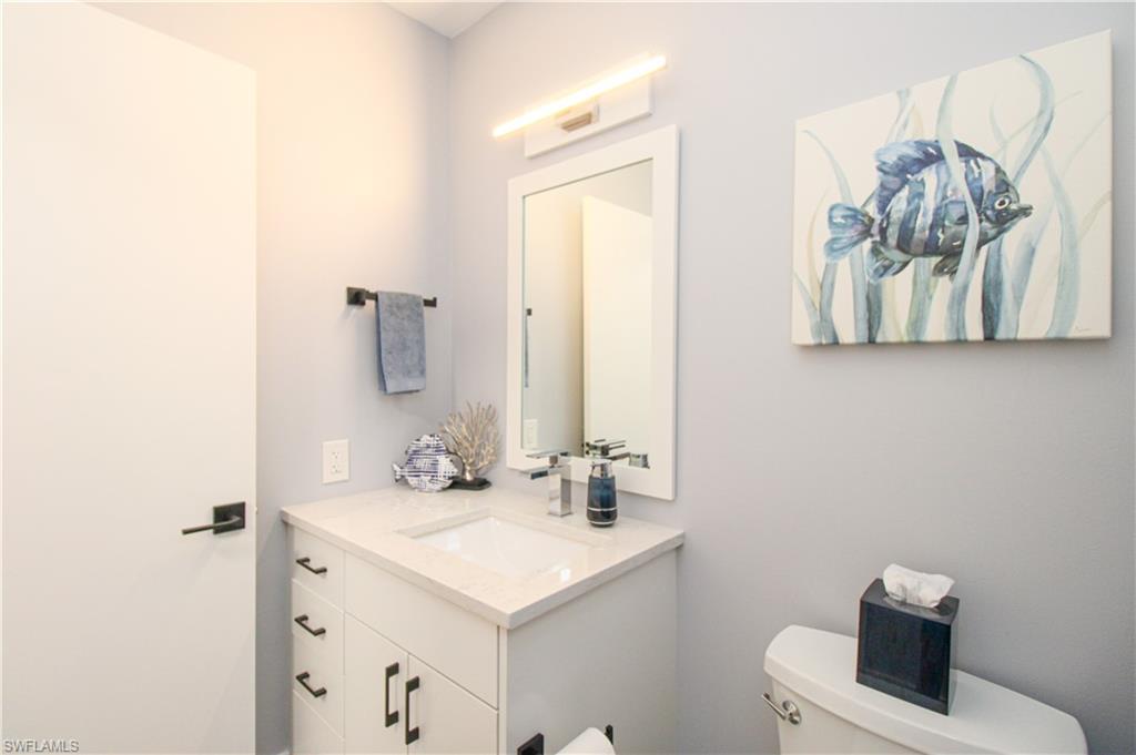 225 Robin Hood Cir 203 Property Photo 32