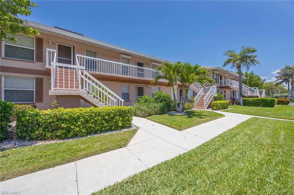 1015 Mainsail Dr 112 Property Photo 2