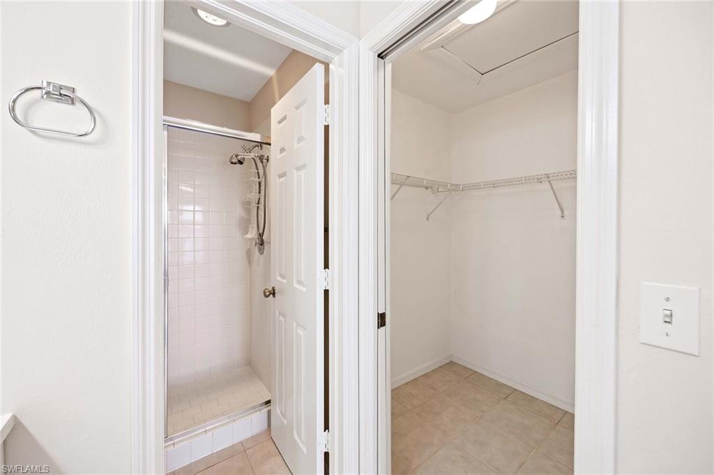 1015 Mainsail Dr 112 Property Photo 18