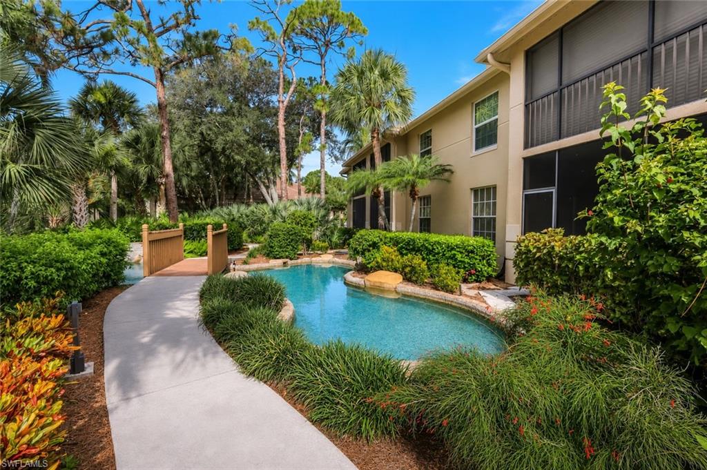 4110 Sawgrass Point Dr 104 Property Photo 25