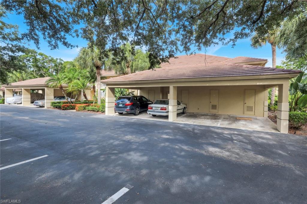 4110 Sawgrass Point Dr 104 Property Photo 27