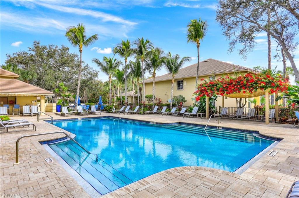 4110 Sawgrass Point Dr 104 Property Photo 30