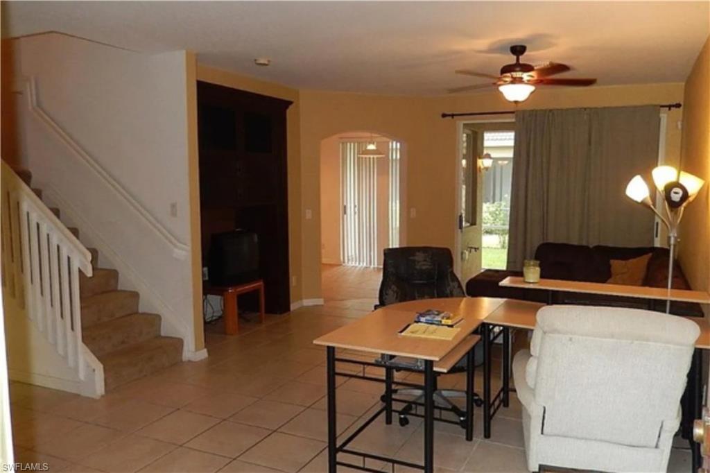 17533 Laurel Grove Ct Property Photo 3
