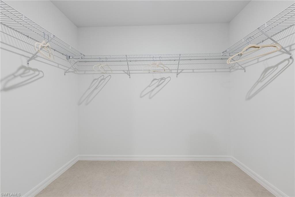 11873 Savanna Lakes Blvd Property Photo 9