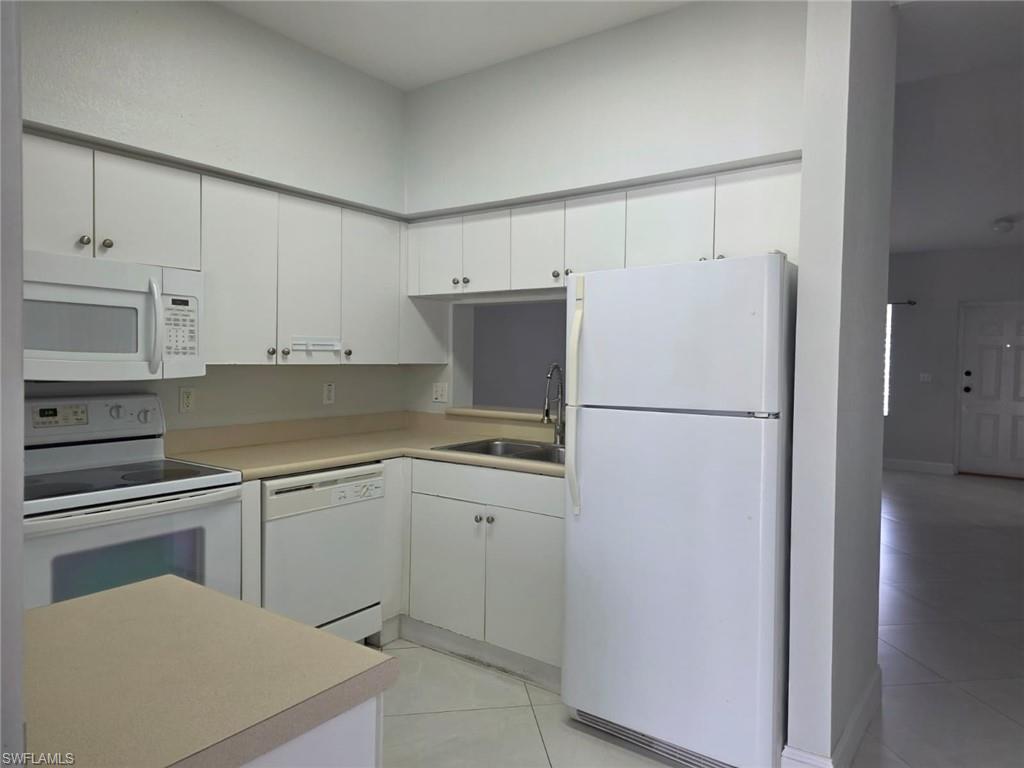 8408 Bernwood Cove Loop 1710 Property Photo 5