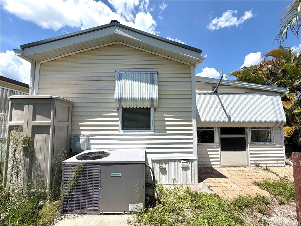 4591 Candlestick Ct E Property Photo 20