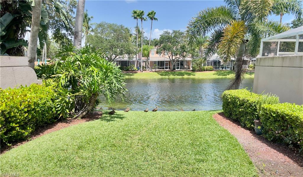 5669 Cove Cir Property Photo 3