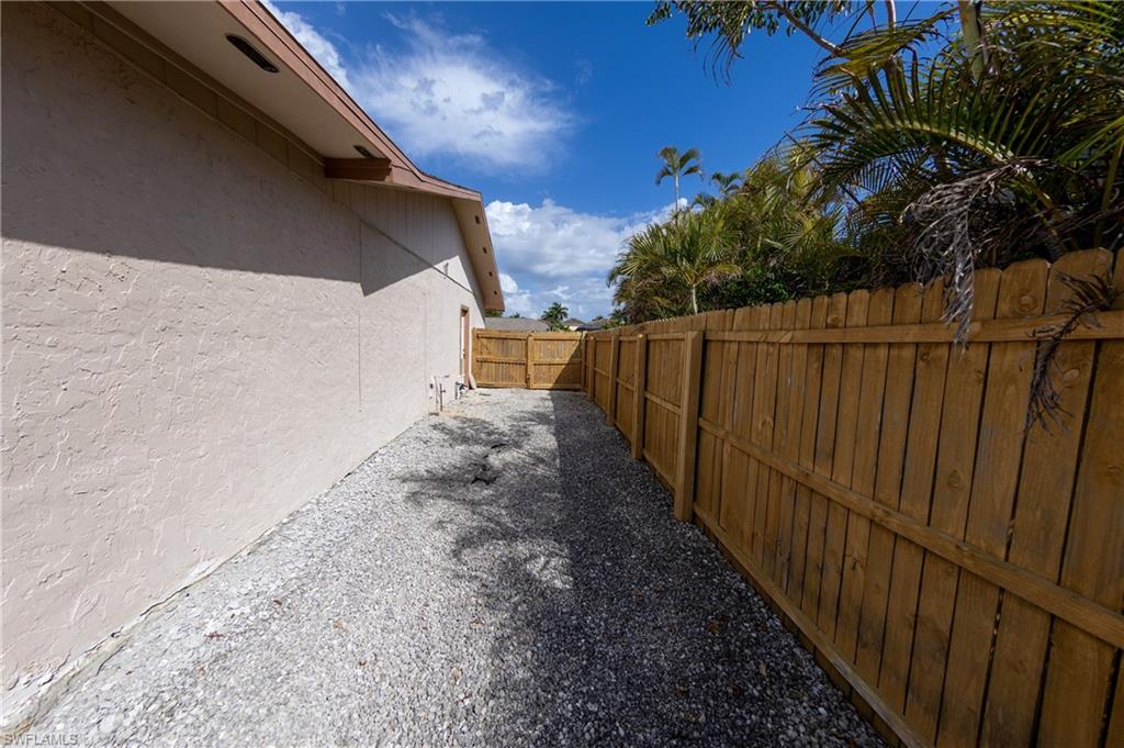 188 Gulfstream St Property Photo 25