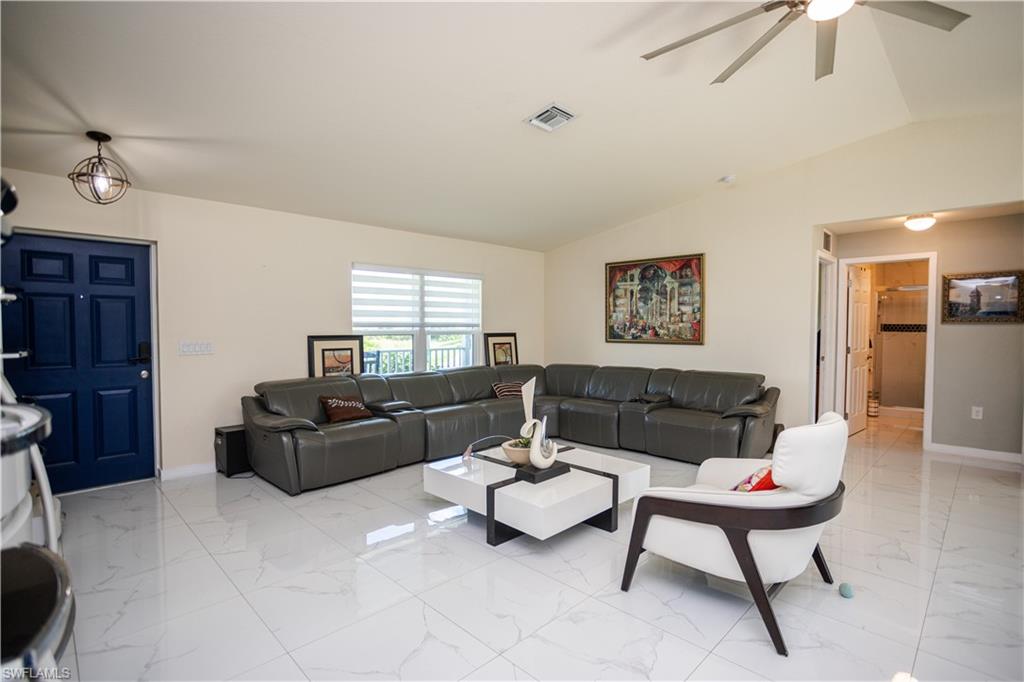 1220 Moore Run Property Photo 10