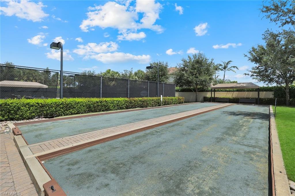 13556 Coronado Dr Property Photo 32
