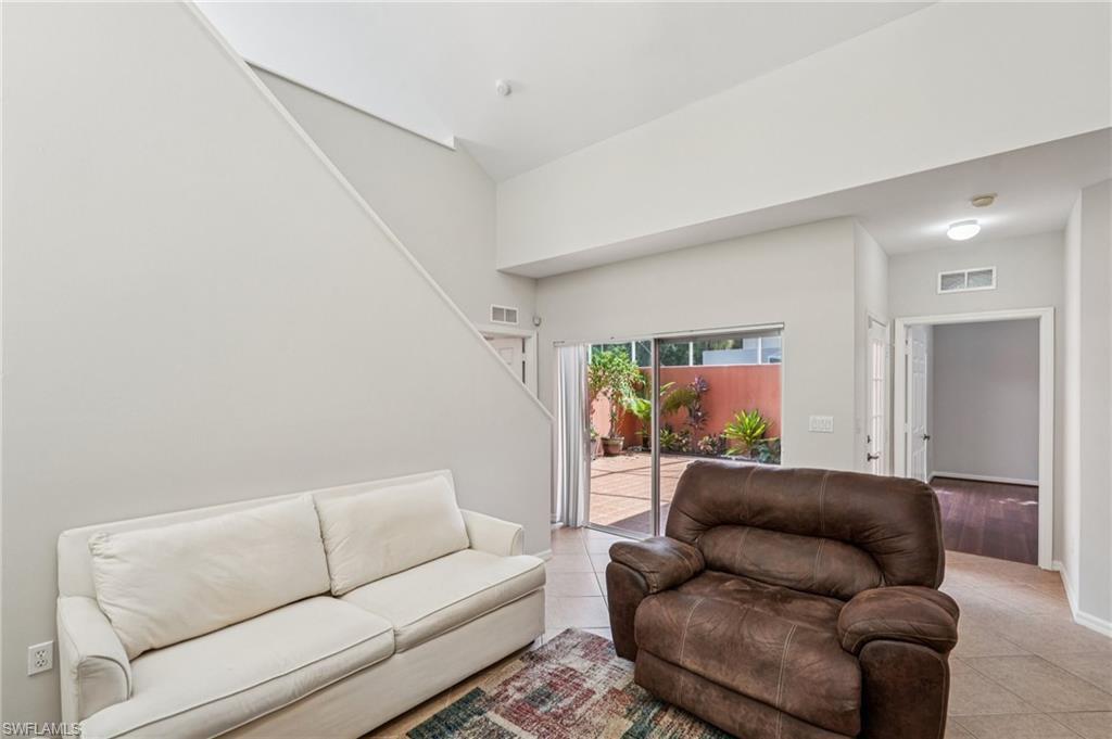 4337 Covey Cir 9c Property Photo 8