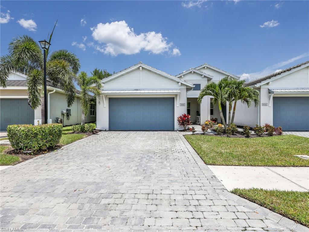 9040 Saint Lucia Dr Property Photo 1