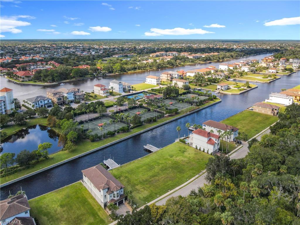 210 Harbor Village Pt Property Photo 9