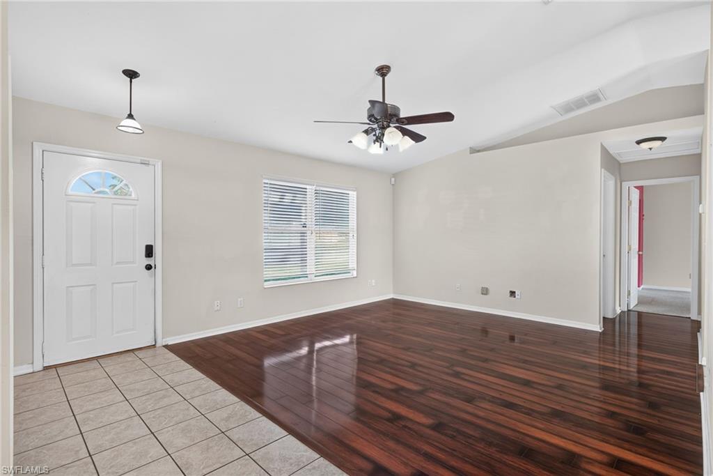18335 Heather Rd Property Photo 3
