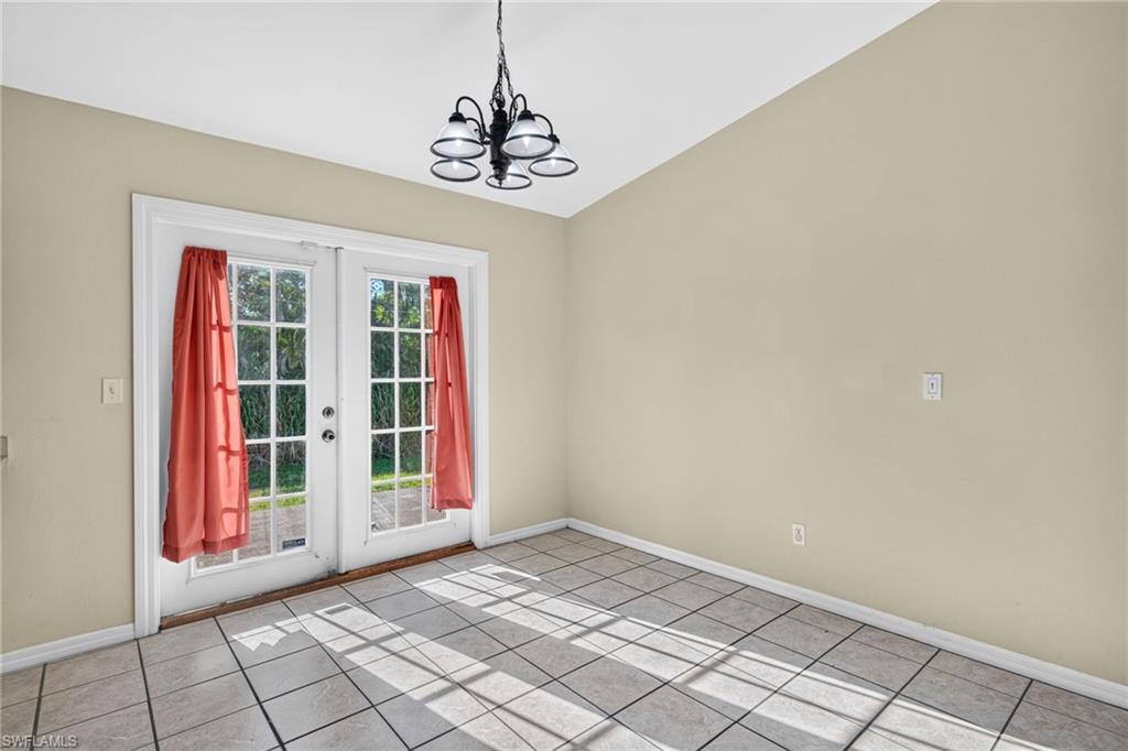 18335 Heather Rd Property Photo 12