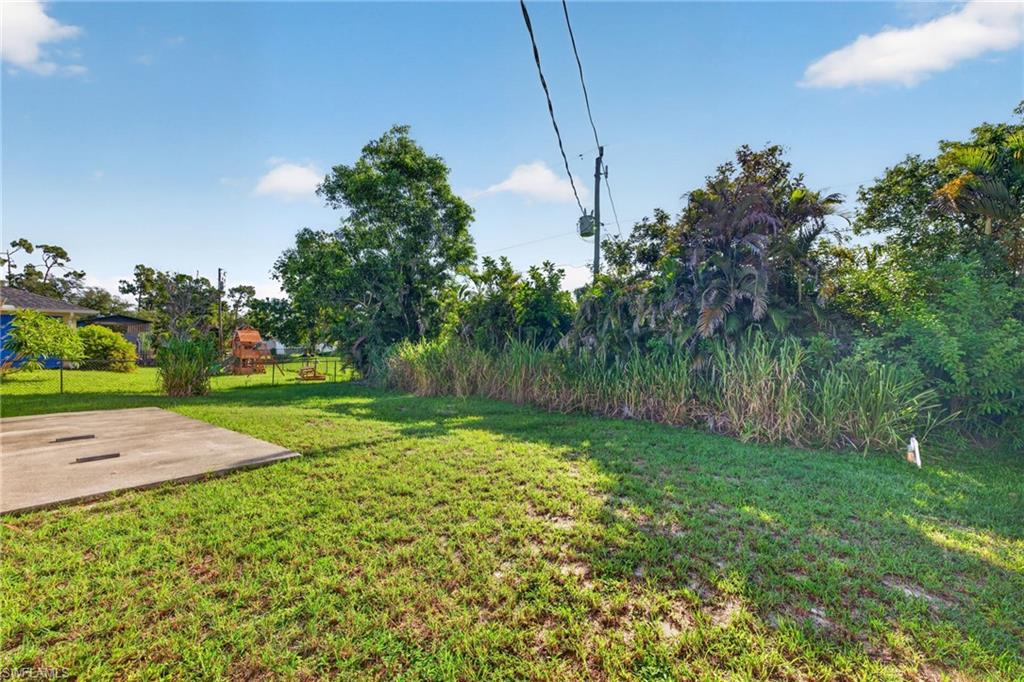 18335 Heather Rd Property Photo 22