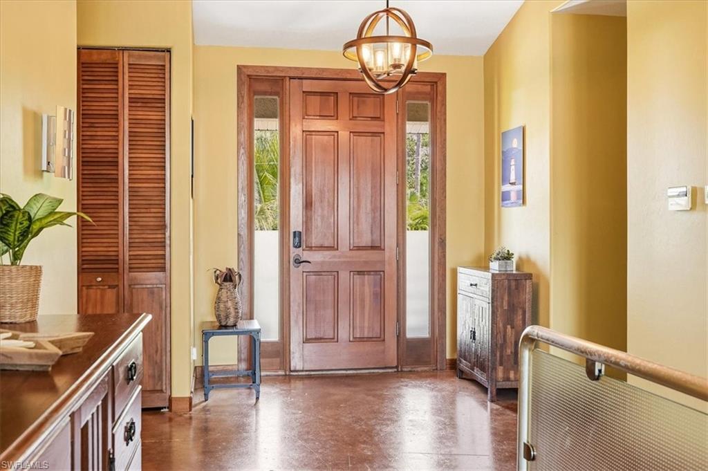 1680 Avion Pl Property Photo 3