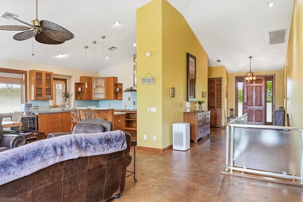 1680 Avion Pl Property Photo 5
