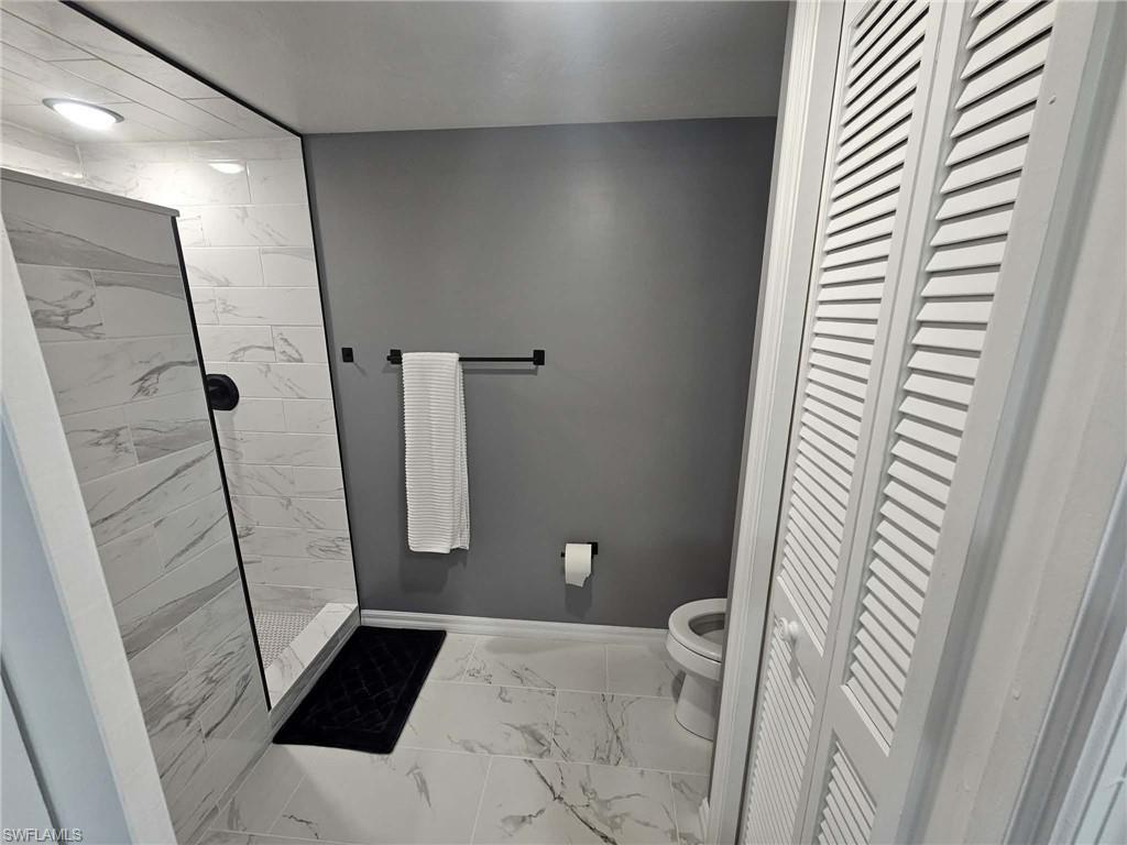 7360 Glenmoor Ln 4207 Property Photo 5