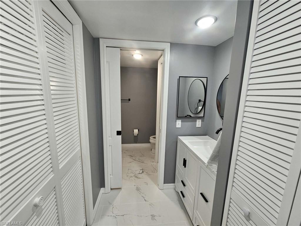 7360 Glenmoor Ln 4207 Property Photo 7