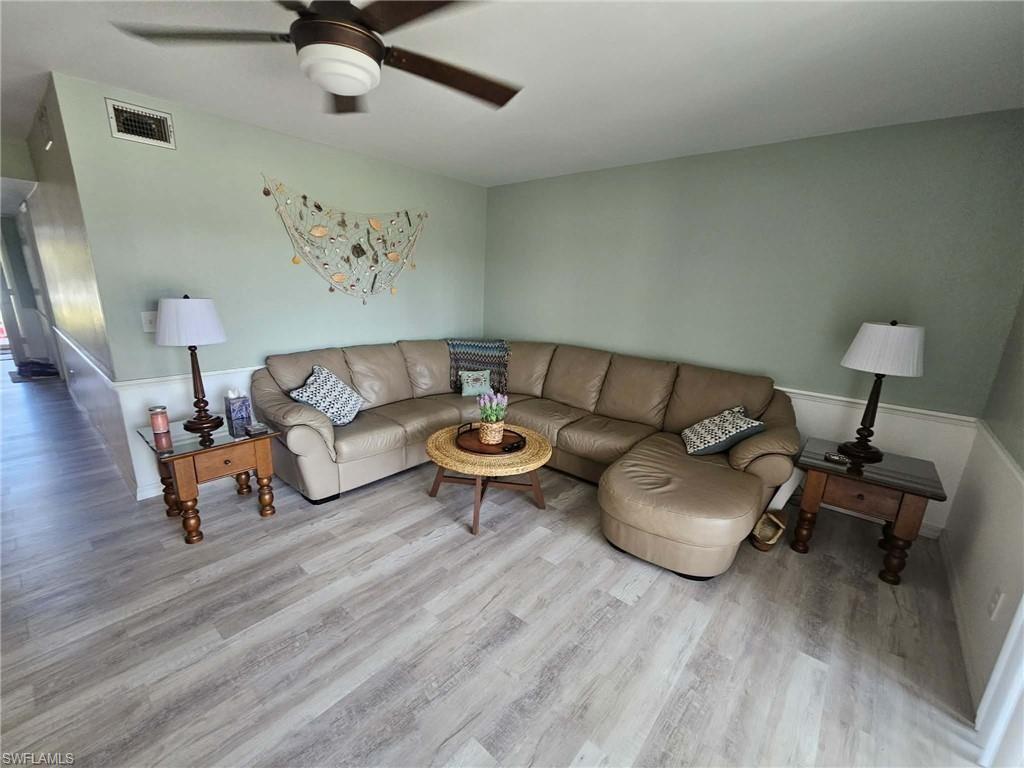 7360 Glenmoor Ln 4207 Property Photo 13