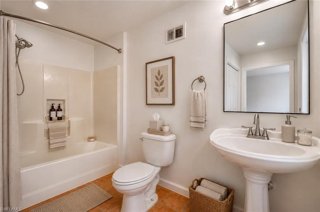 434 Leawood Cir Property Photo 16