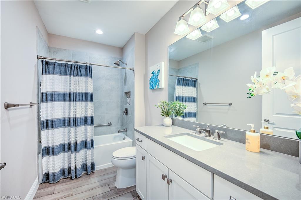 2626 Seychelles Cir 1404 Property Photo 26