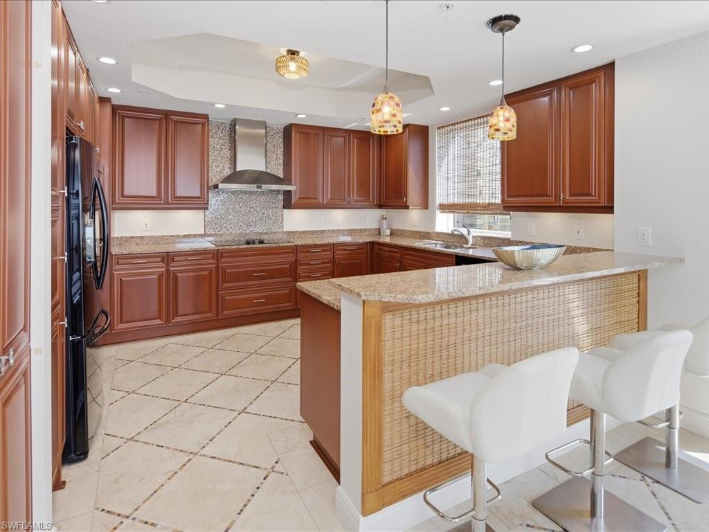 970 Cape Marco Dr 1501 Property Photo 6