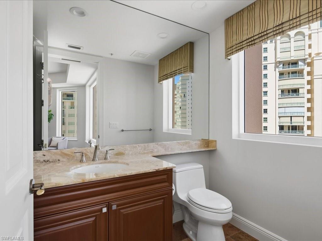 970 Cape Marco Dr 1501 Property Photo 13