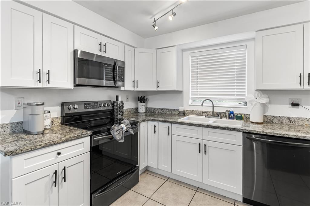 2191 Thomasson Dr Property Photo 6