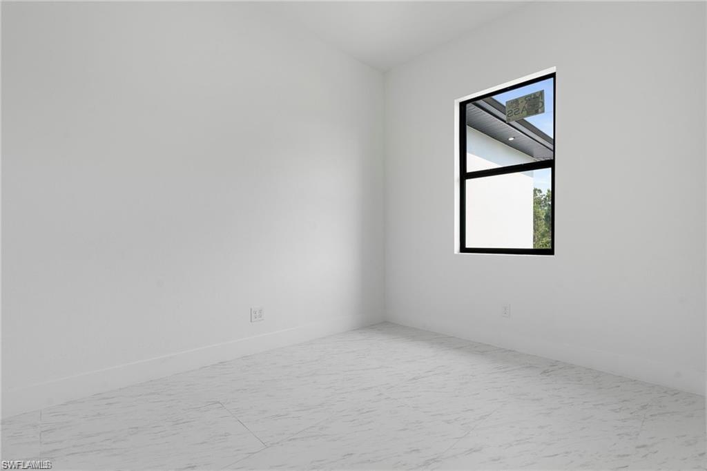 3175 Sunshine Blvd Property Photo 9