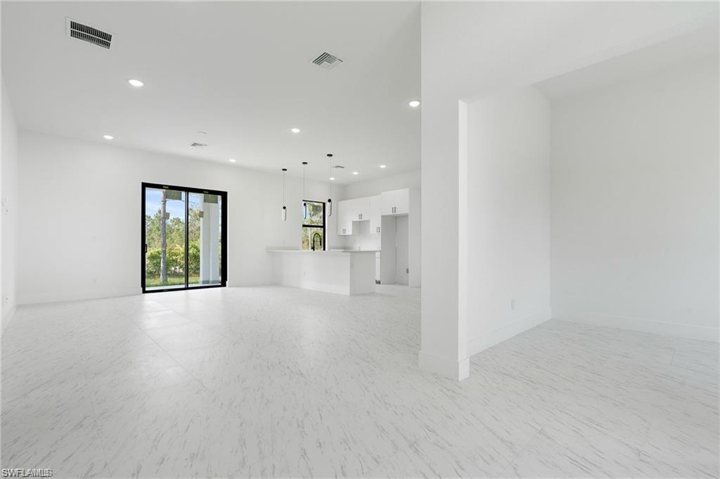3175 Sunshine Blvd Property Photo 13