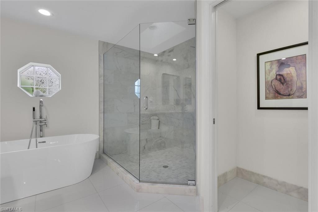 2124 Paget Cir 1 Property Photo 12