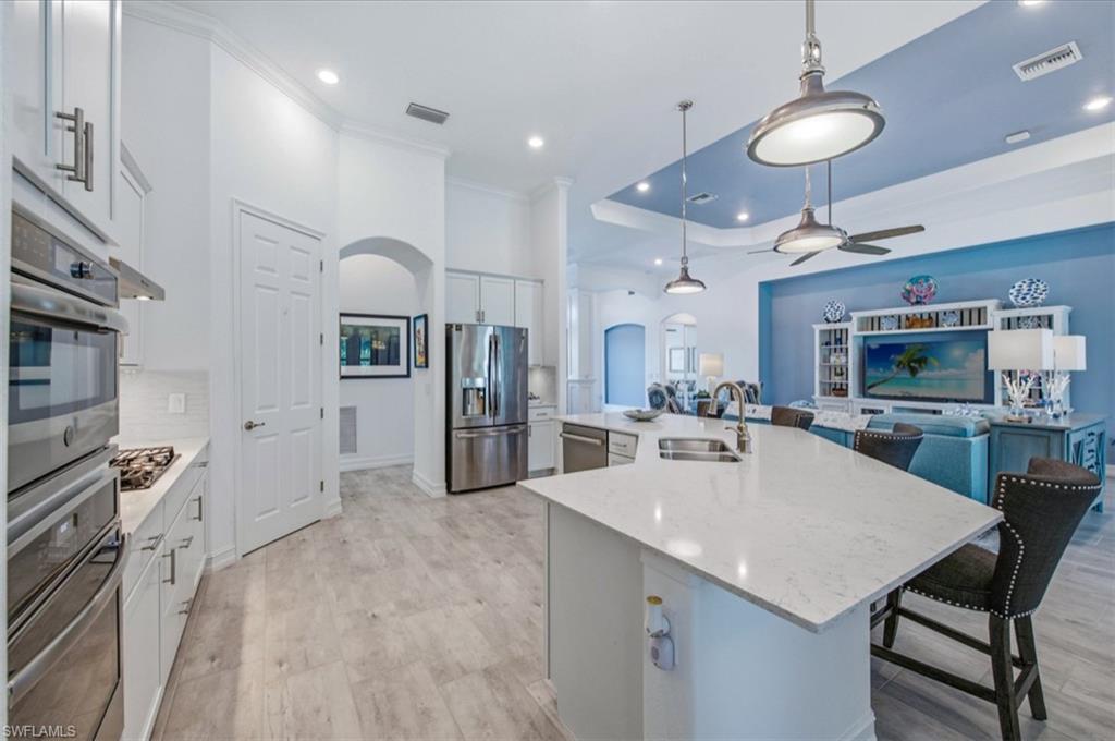2287 Somerset Pl Property Photo 14
