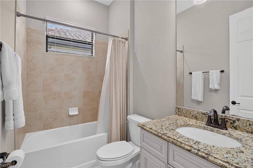 12695 Kinross Ln Property Photo 12