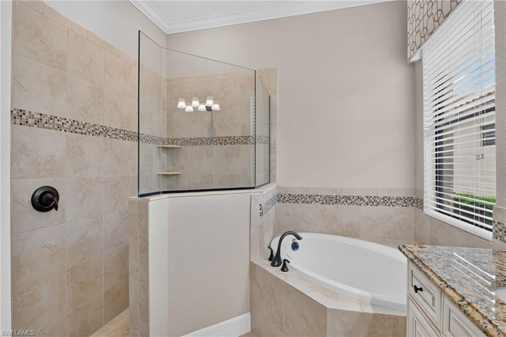 12695 Kinross Ln Property Photo 19
