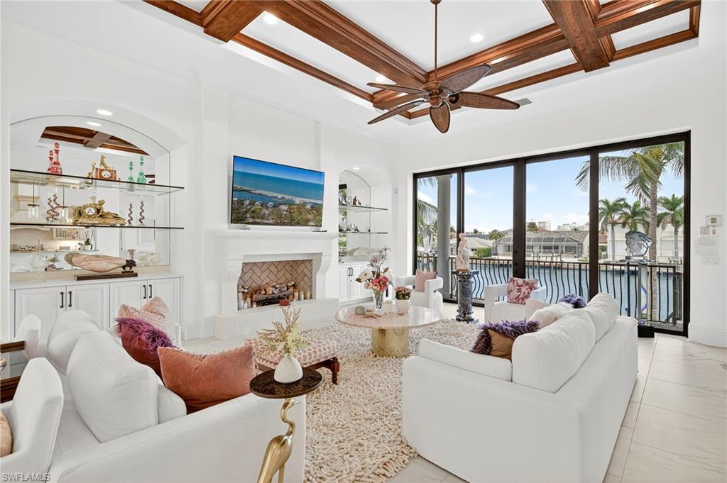 403 Seabee Ave Property Photo 3
