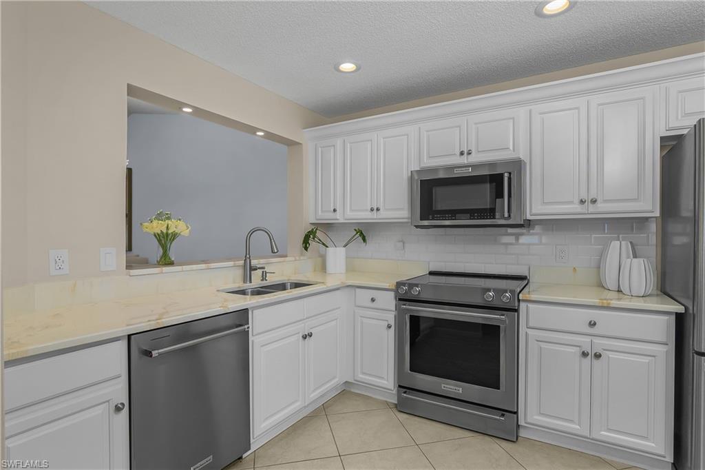 7725 Jewel Ln 201 Property Photo 8