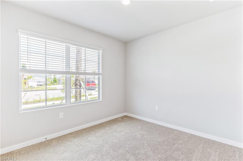 17755 Shade Tree Loop Property Photo 8