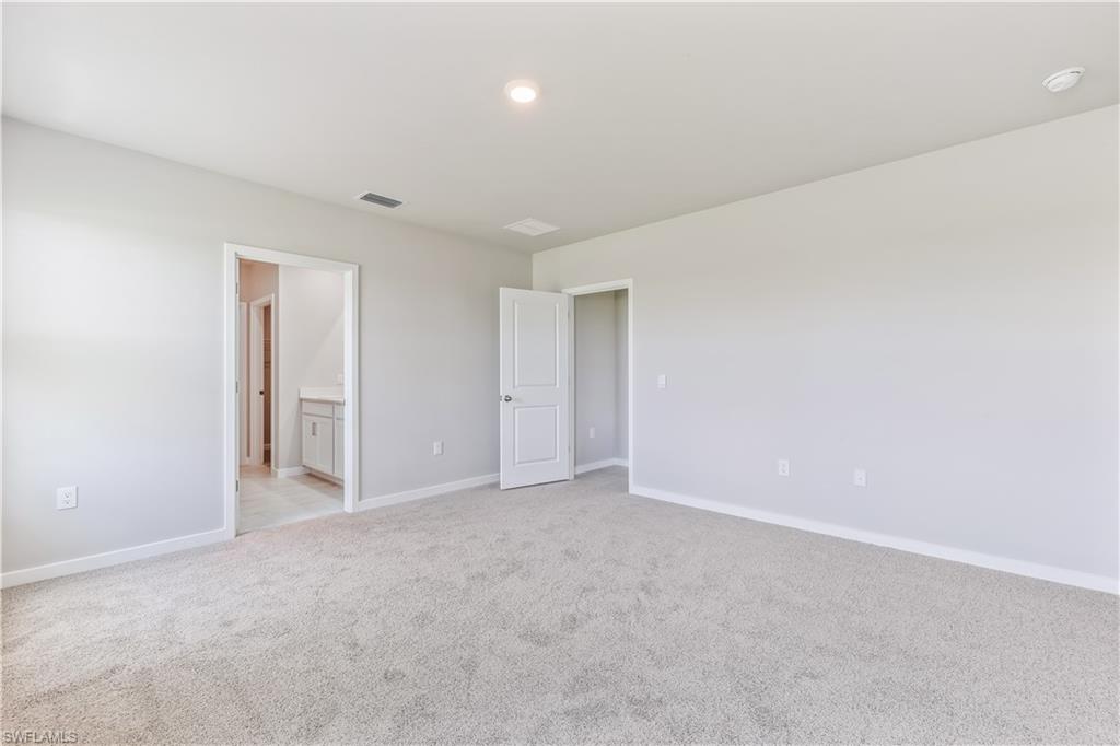 17755 Shade Tree Loop Property Photo 11