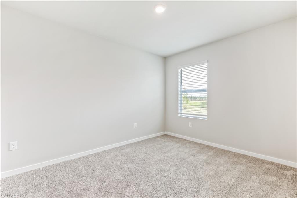 17755 Shade Tree Loop Property Photo 13