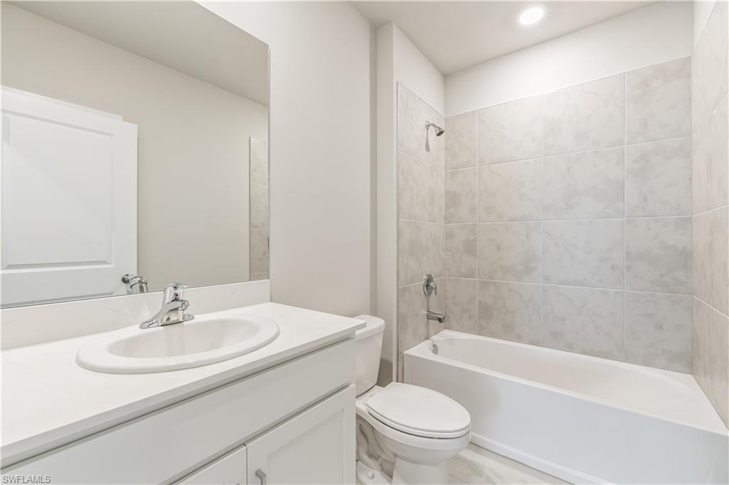 17755 Shade Tree Loop Property Photo 16